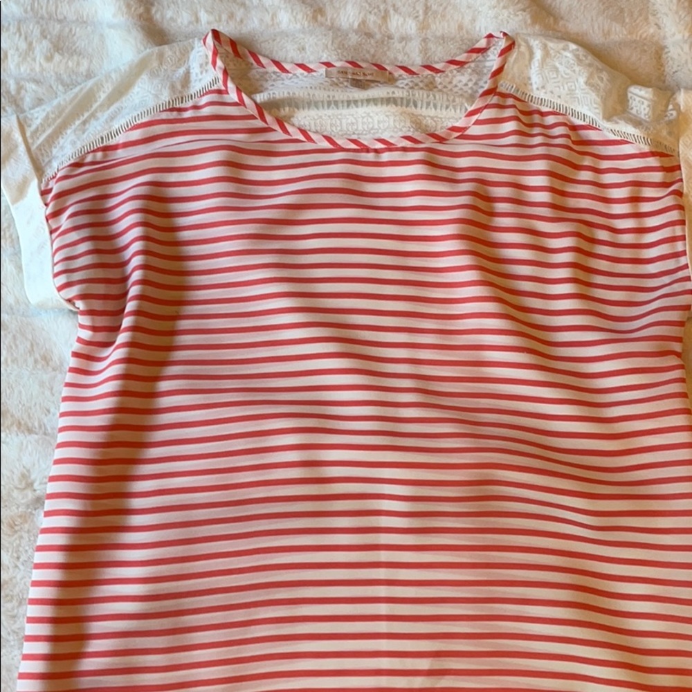 Women’s medium short sleeves top